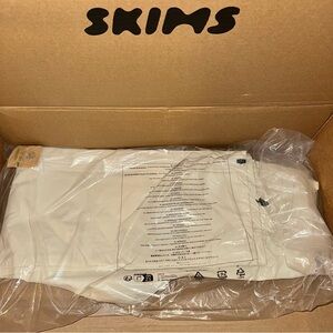SKIMS & THE NORTH FACE - SEAM TAPE PANT (Bone)